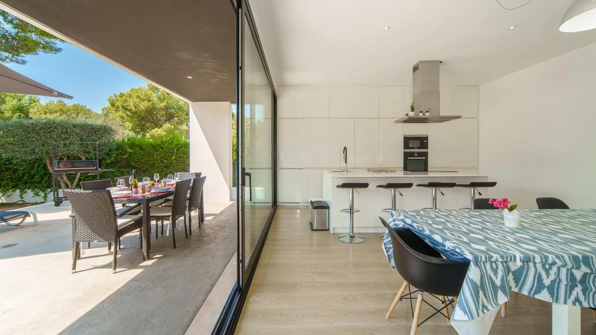 Villa Ca Na Rosa With Private Pool Cielo de Bonaire Spain